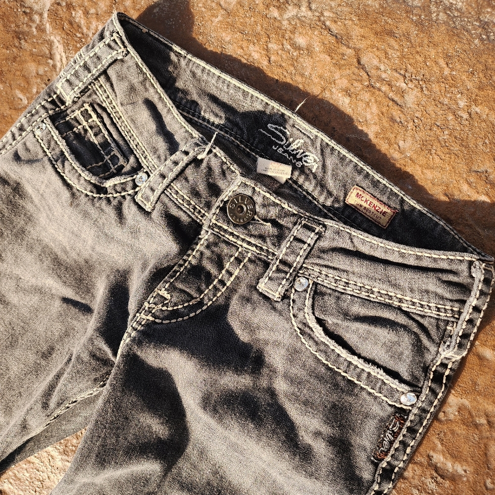 Silver Mckenzie - image 2